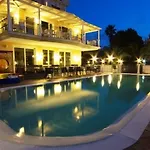 Mocambo Piscina, E Biciclette Hotel