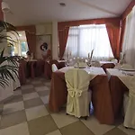 Mocambo Piscina, E Biciclette 3*