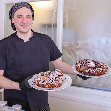 Mocambo Piscina E Hotel