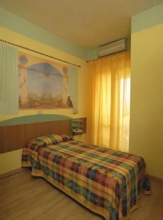 Mocambo Piscina E 3*
