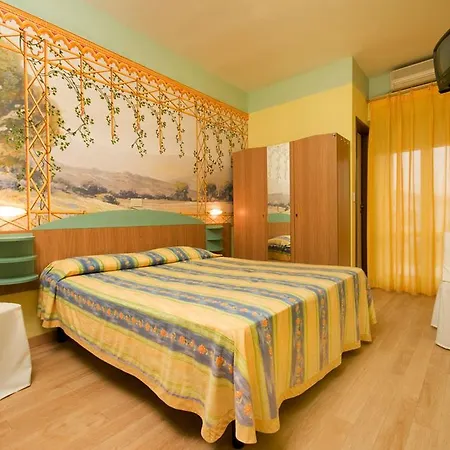 Mocambo Piscina, E Biciclette Hotel