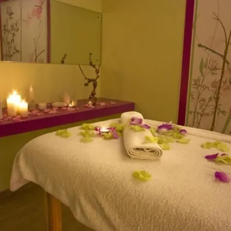 Mocambo Piscina E San Benedetto del Tronto