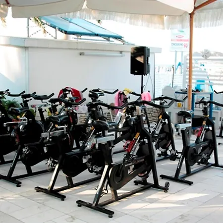 Mocambo Piscina E Hotel