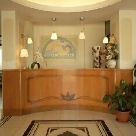 Mocambo Piscina E San Benedetto del Tronto