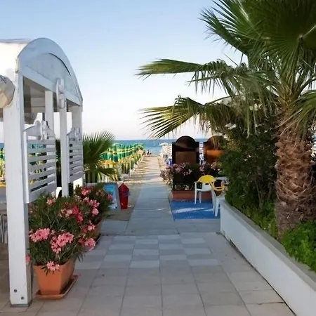 Mocambo Piscina, E Biciclette Hotel San Benedetto del Tronto