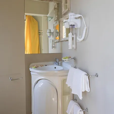 Hotel Mocambo Piscina E San Benedetto del Tronto