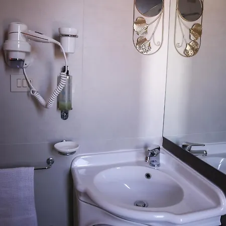 Hotel Mocambo Piscina E 3*