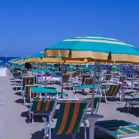 Mocambo Piscina, E Biciclette San Benedetto del Tronto