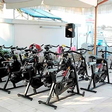 Hotel Mocambo Piscina, E Biciclette 3*