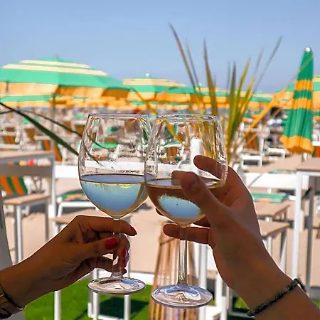 Mocambo Piscina, E Biciclette 호텔
