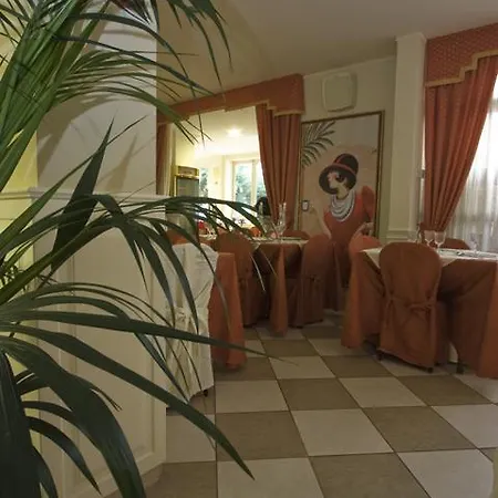 Mocambo Piscina E