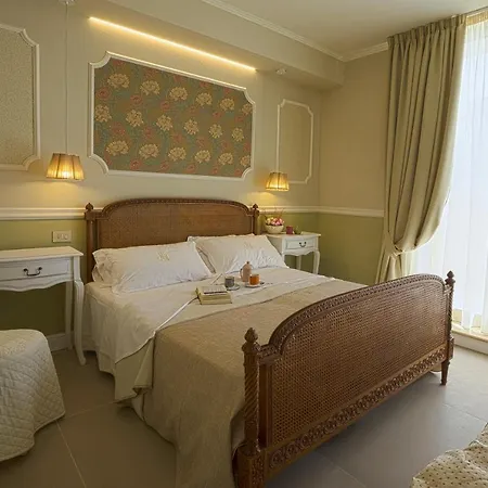 Hotel Mocambo Piscina, E Biciclette 3*