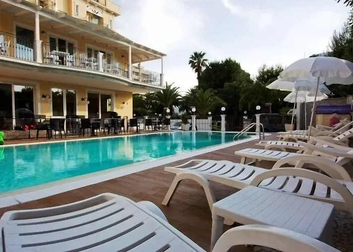 Mocambo Piscina E 3* San Benedetto del Tronto