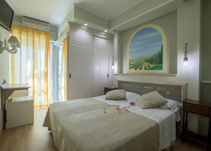 Hotel Mocambo Piscina, Spiaggia E Biciclette Hotel 3*