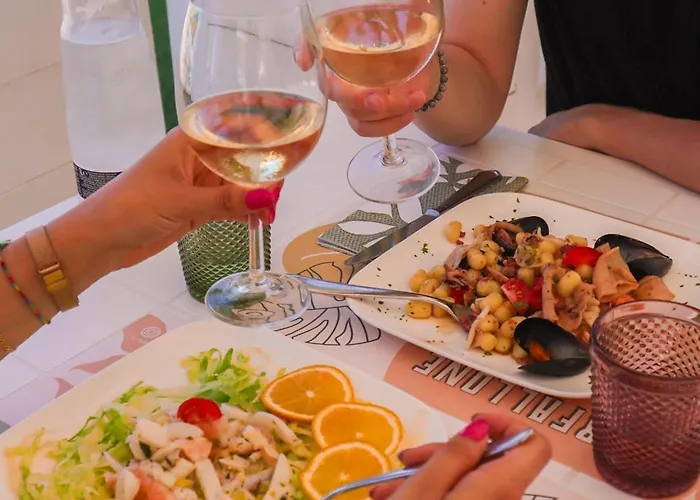 Mocambo Piscina E San Benedetto del Tronto