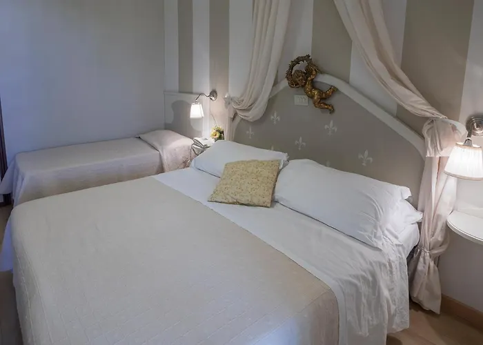 Mocambo Piscina E Hotel