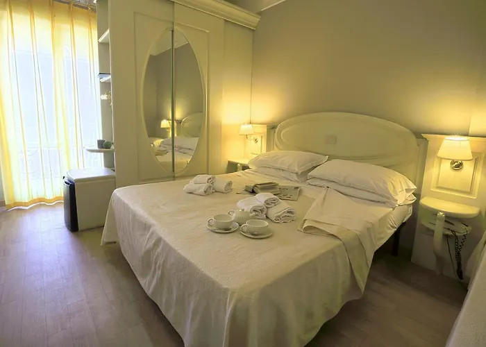 Hotel Mocambo Piscina, Spiaggia E Biciclette 3* San Benedetto del Tronto